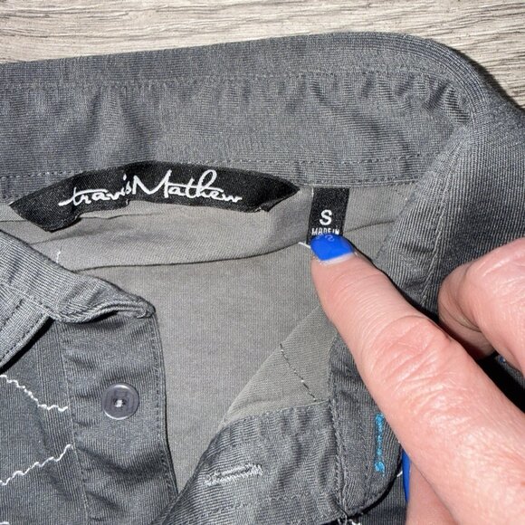 Travis Mathew Polo Shirt Mens Small Gray Golfing Casual Preppy Adult - Picture 3 of 5